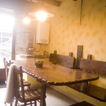 Casa Fermin * Molejón